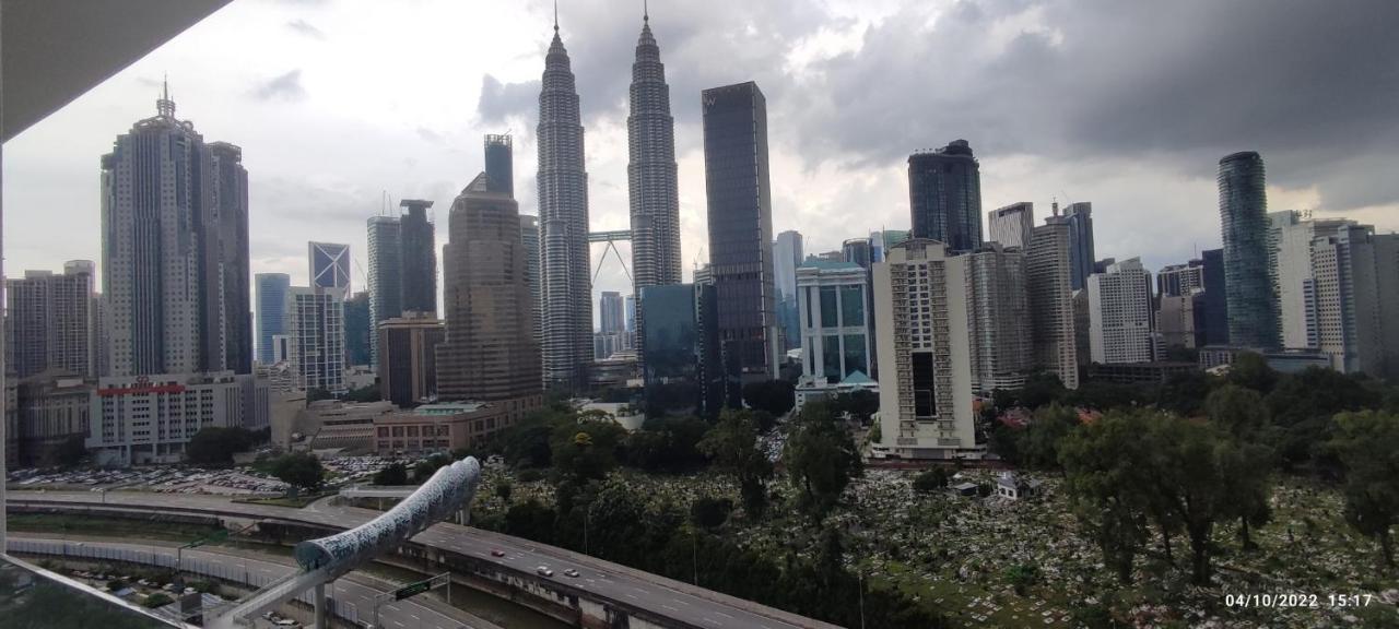 Legasi Suites Service Klcc 쿠알라룸푸르 외부 사진