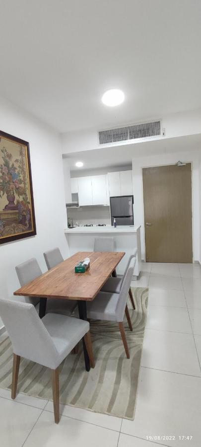 Legasi Suites Service Klcc 쿠알라룸푸르 외부 사진